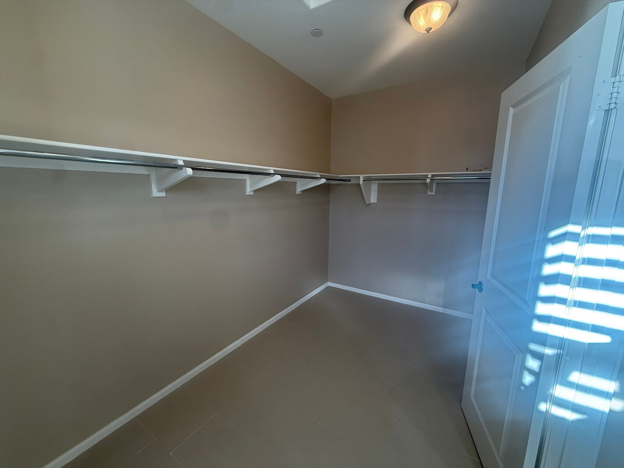 Building Photo - 21725 Bene Dr