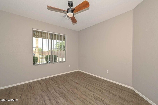 Building Photo - 13101 W Indianola Ave