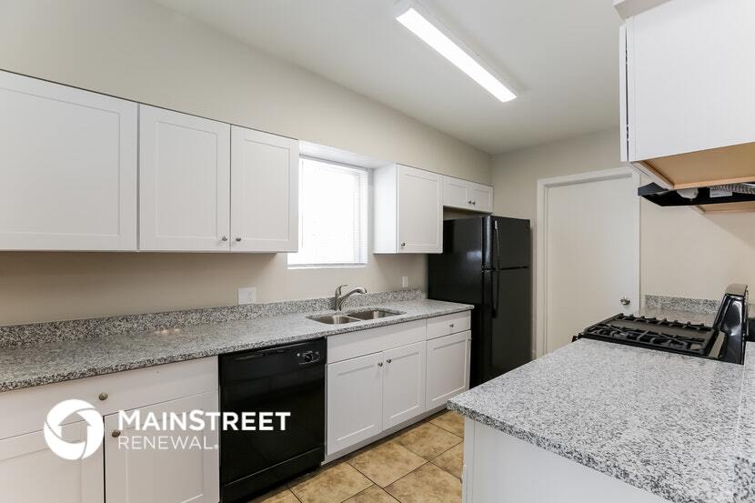 Building Photo - 3816 W Townley Ave