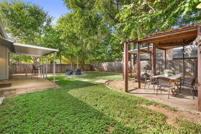 Building Photo - 2508 Cockburn Dr