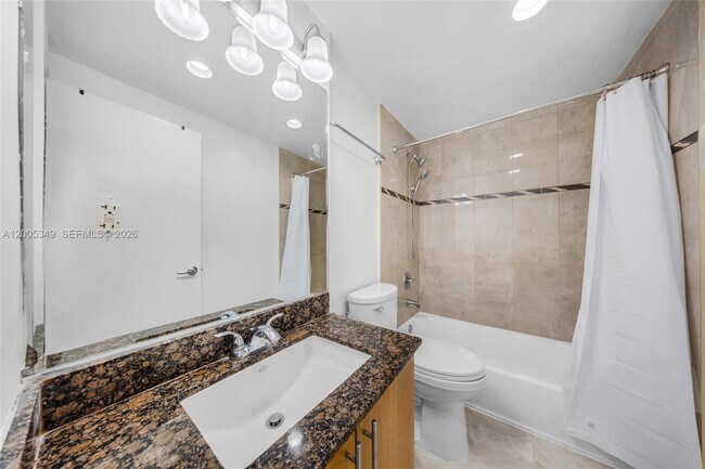 Building Photo - 7501 E Treasure Dr