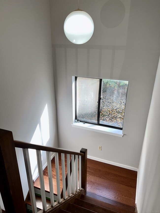 Building Photo - 308 Conestoga Way