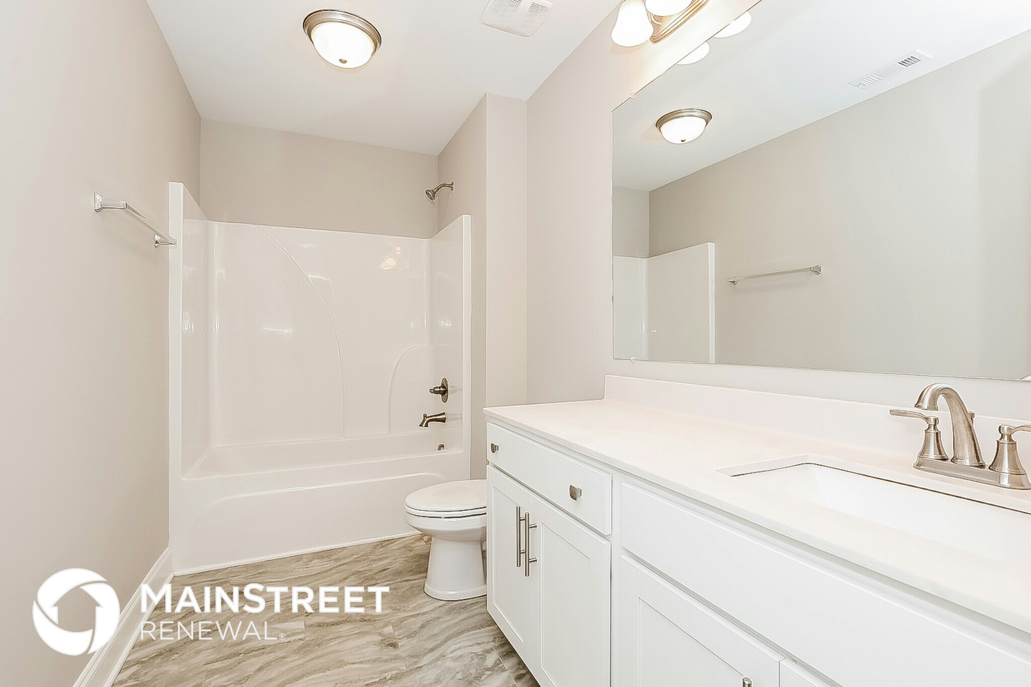 Building Photo - 608 Oakvale Ln