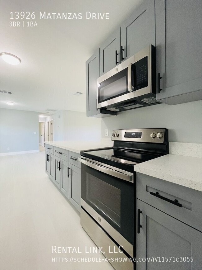 Building Photo - 13926 Matanzas Dr