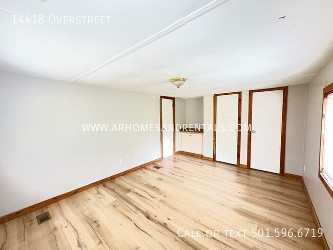 Building Photo - 14418 Overstreet-