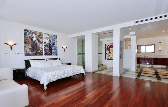 Building Photo - 1000 W Island Blvd