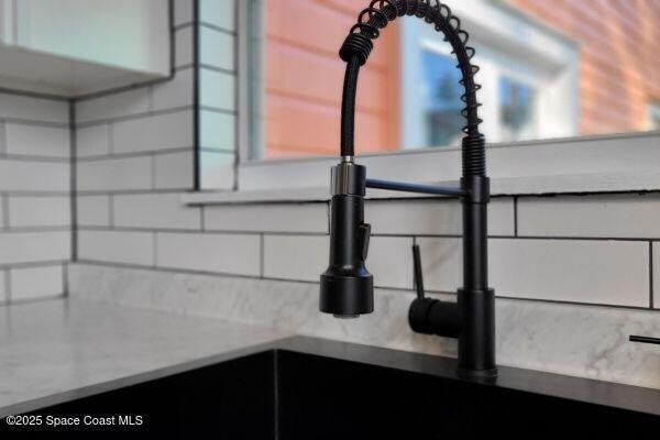 Building Photo - 693 Law St