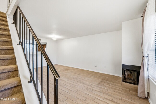 Building Photo - 9831 S 48th Way