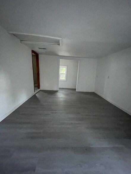 Building Photo - 5310 Hardy Ave