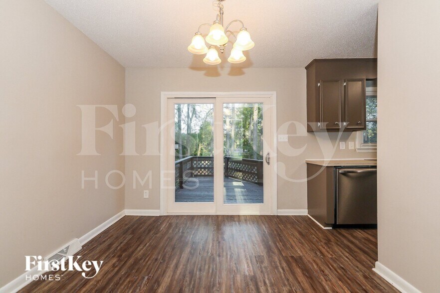 Building Photo - 8508 Woodthorn Pl