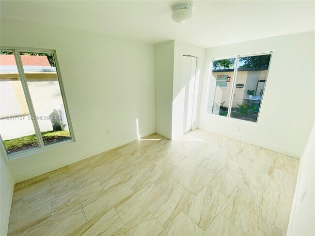 Building Photo - 2230 NW 51st Terrace