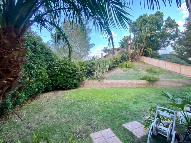 Building Photo - 13294 Larkfield Ct