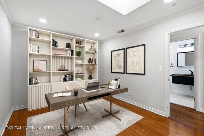 Building Photo - 2406 Aviation Blvd