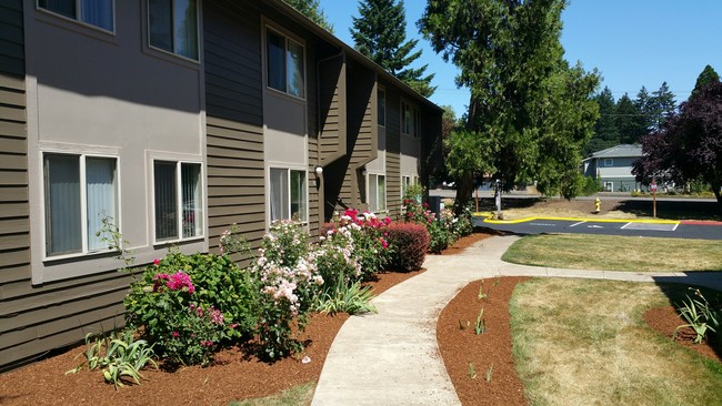 Building Photo - Oak Hill Apartments