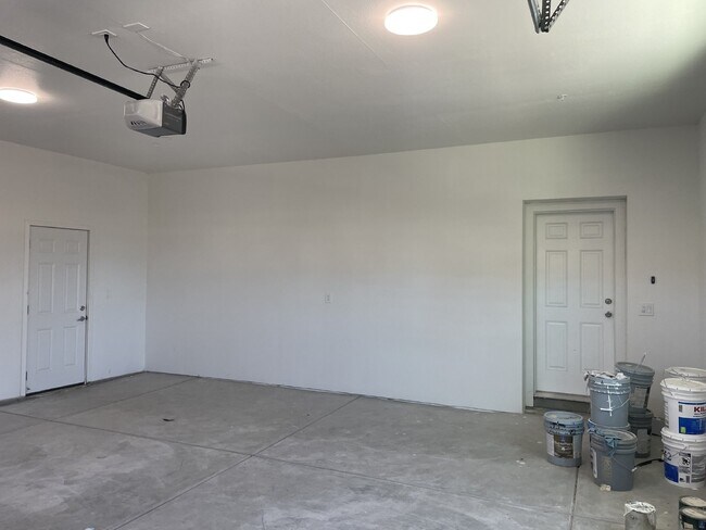 Building Photo - 1705 Berrywood Dr