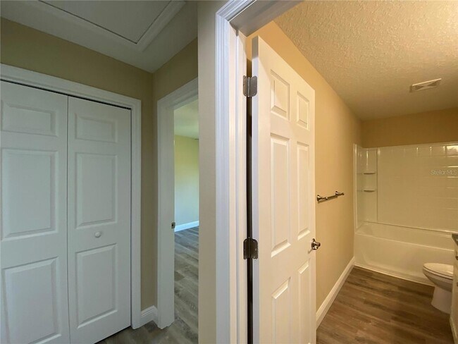 Building Photo - 2810 W Pintado Dr