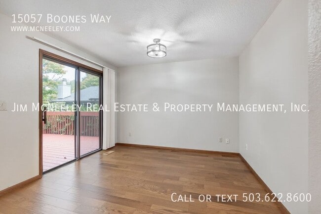 Building Photo - 15057 Boones Way