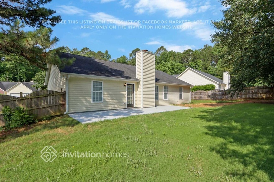Building Photo - 370 Telford Dr