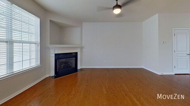 Building Photo - 213 Spring Gardens Drive