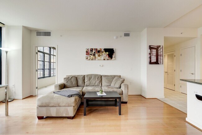 Building Photo - Luxurious Fully Furnished 2BR in the Heart of Mount Vernon Triangle!