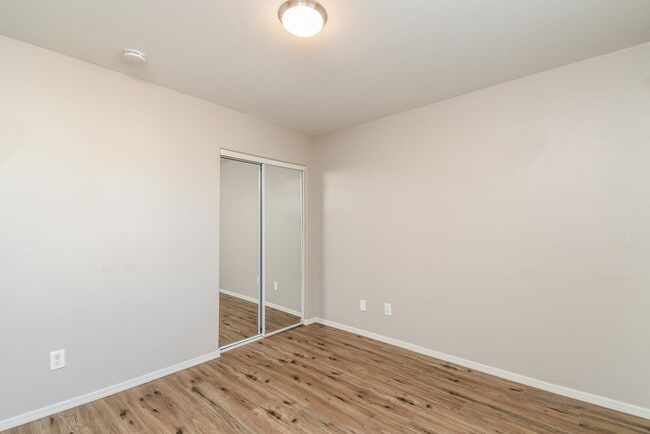 Building Photo - 4055 E Vest Ave