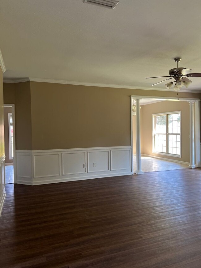 Building Photo - 183 Co Rd 739