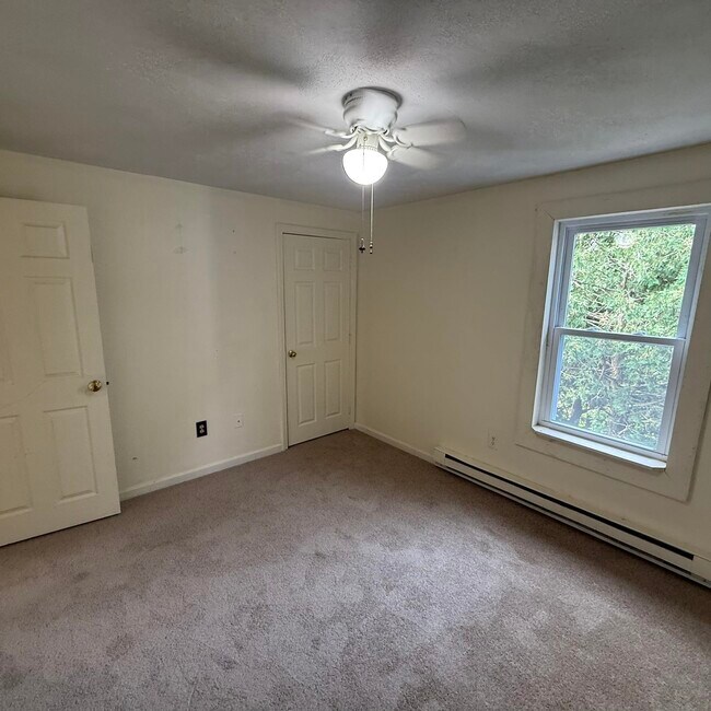 Building Photo - 59 Stonegate Ln