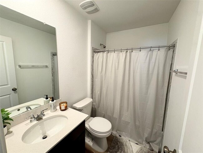 Building Photo - 322 Canley Lp