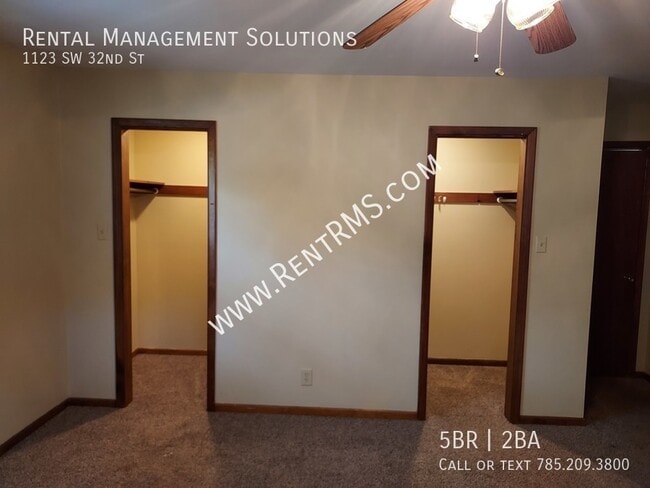 Building Photo - 1123 SW 32nd St