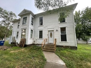 Building Photo - 1123 E 2nd Ave