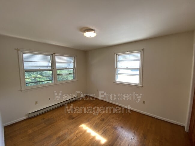 Building Photo - 5467 Potomac Dr