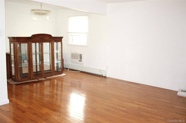 Building Photo - 115-22 145th St