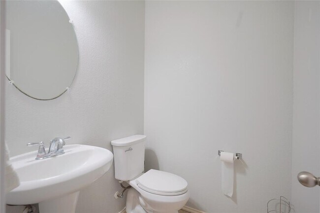 Building Photo - 11604 Falcon Trail Ct