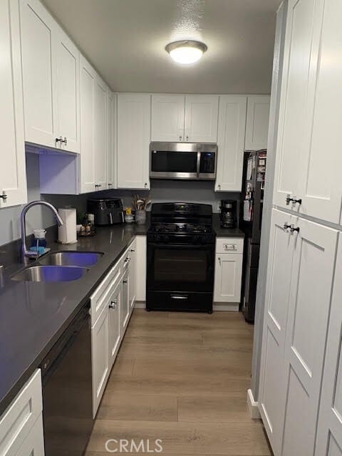 Building Photo - 9306 Mesa Verde Dr