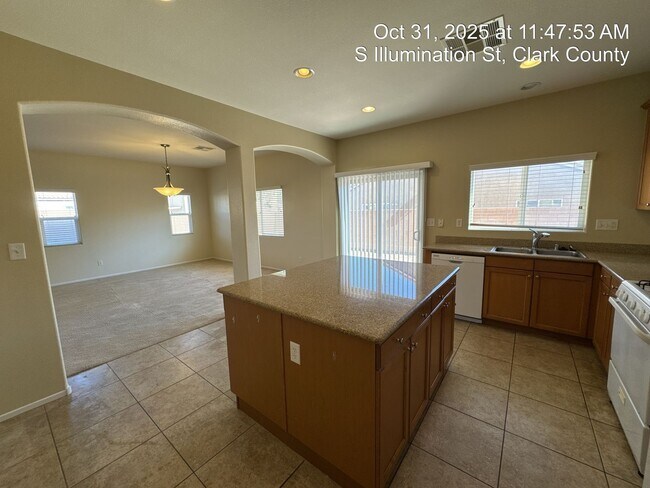 Building Photo - 4 Bedroom Near Spring Valley— Your Next Chapter Starts Here!