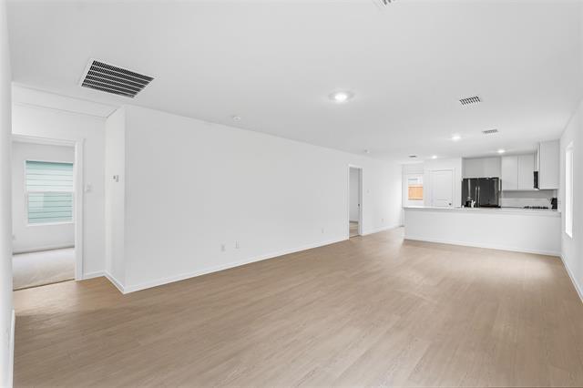 Building Photo - 1013 Calley Pear Trl