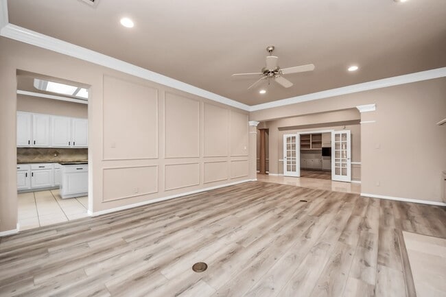 Building Photo - 39 Wild Meadow Ct