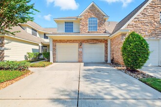 Building Photo - 10222 Thornmont Ln