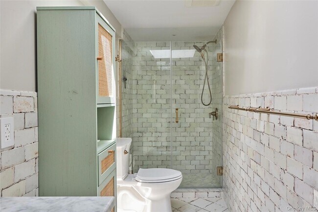 Building Photo - 41 Seelbach Ln