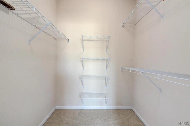 Building Photo - 1270 Strassner Dr