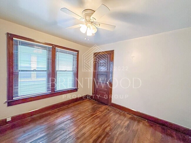 Building Photo - Charming 3-Bedroom Home with Modern Kitche...