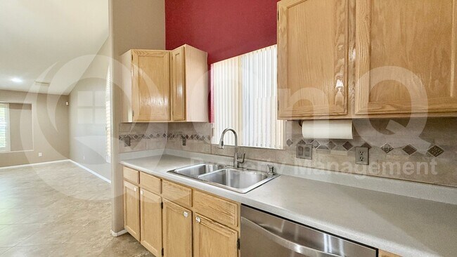 Building Photo - 4361 E Muriel Dr