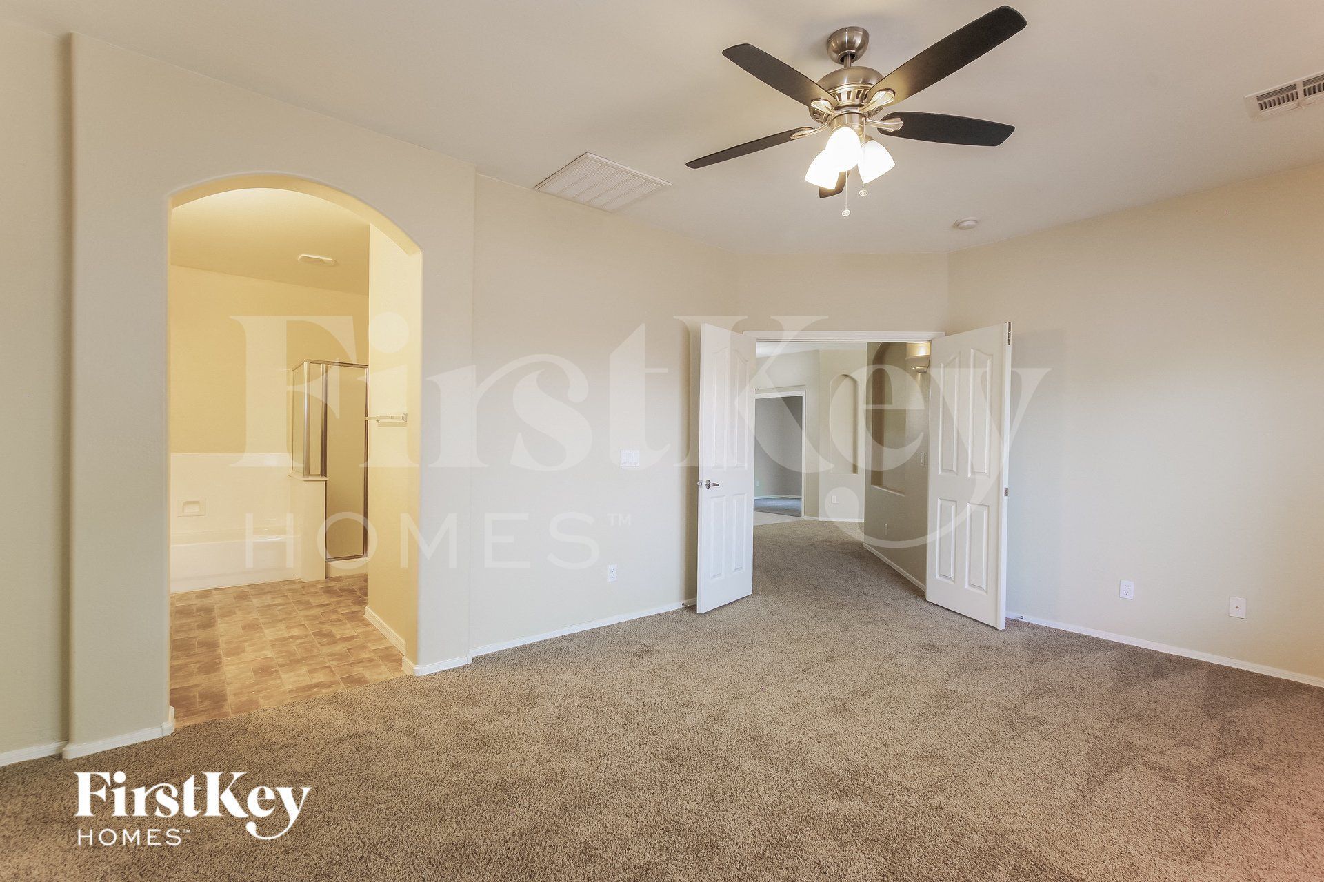 Building Photo - 8939 W St John Rd