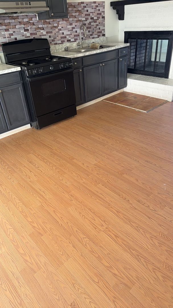 Building Photo - 1125 S Mt Zion Rd