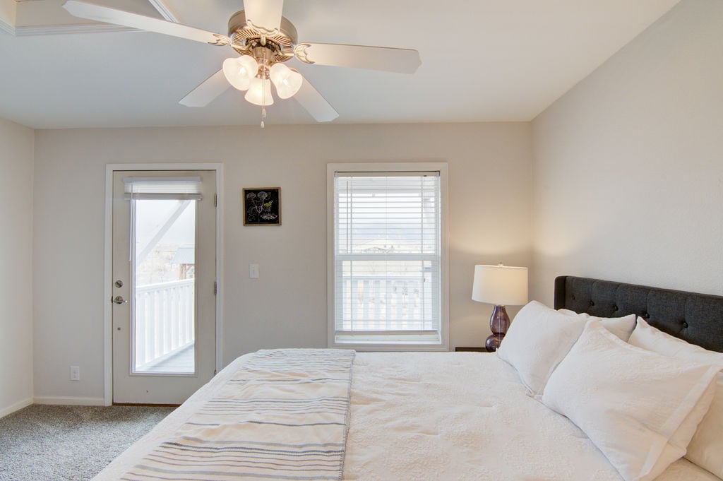 Building Photo - 120 Barnwood Cir