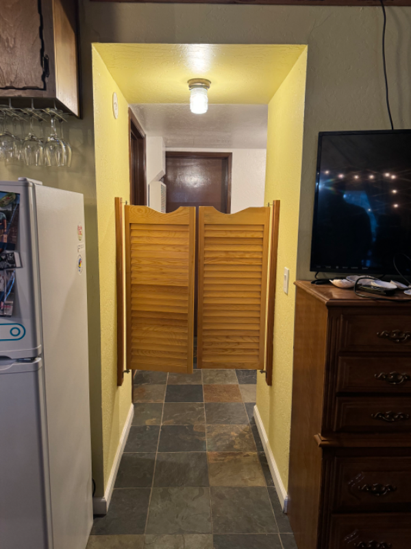 Building Photo - 355 Tramway Dr