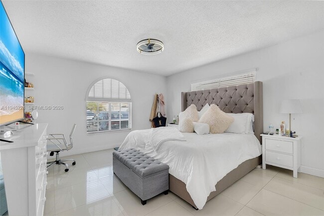 Building Photo - 3172 W 79th Pl