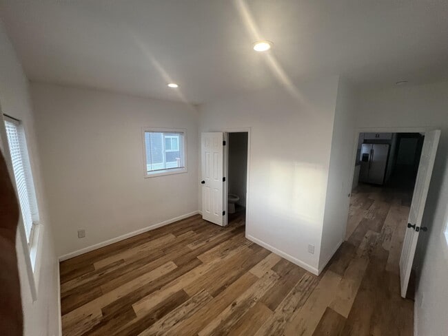 Building Photo - 151 Northside Dr