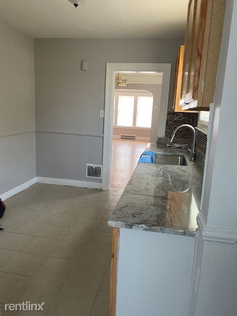Building Photo - 4 br, 2 bath House - 15510 monta vista