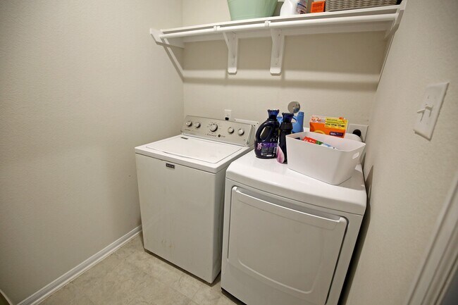 Building Photo - 12139 Wooden Mill Ln